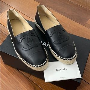 Last chance!! Chanel Lambskin CC Espadrilles